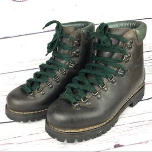 ems women's hiking boots